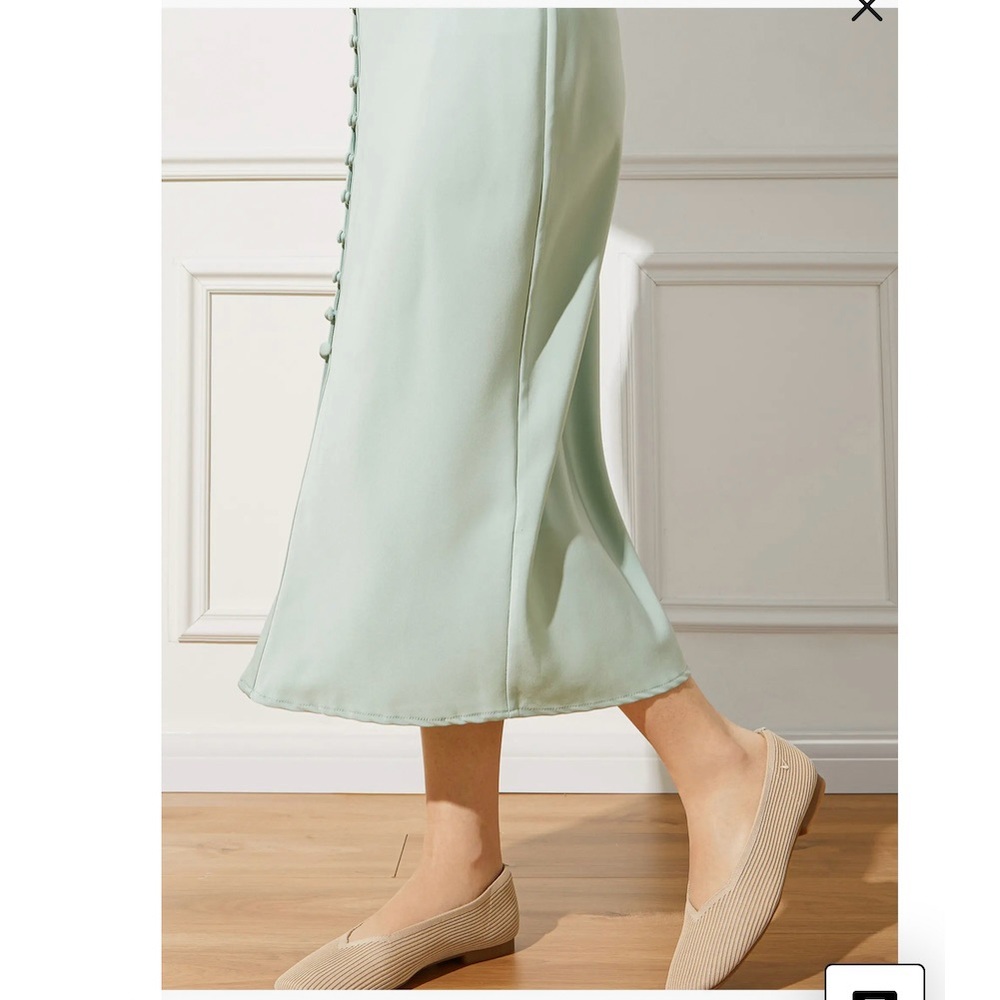 VIVAIA Women's Square Toe Margot 2.0 V-Cut Ballet Flats Beige Sz. EU 41/ US 9.5